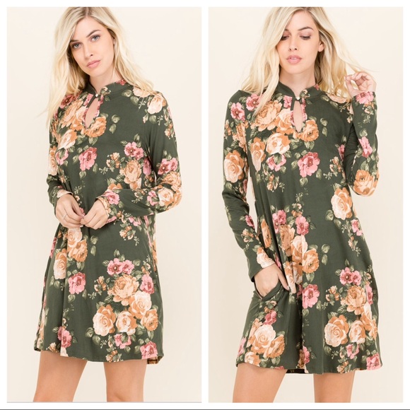 Dresses & Skirts - ✨LAST ONES✨Olive floral side pocket swing dress